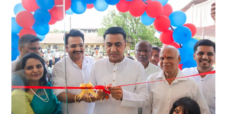 Ajmera Trends Opens First Franchise Showroom in Goa at Sanquelim